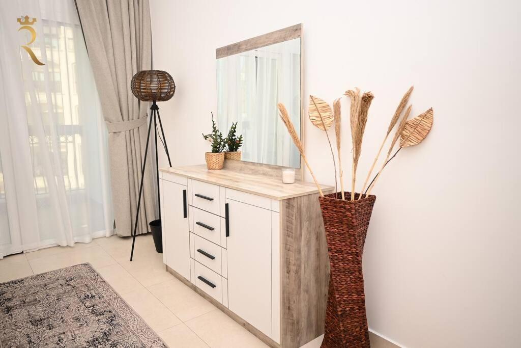 Yas Natura Bliss 1Br Apartment Abu Dhabi Eksteriør billede
