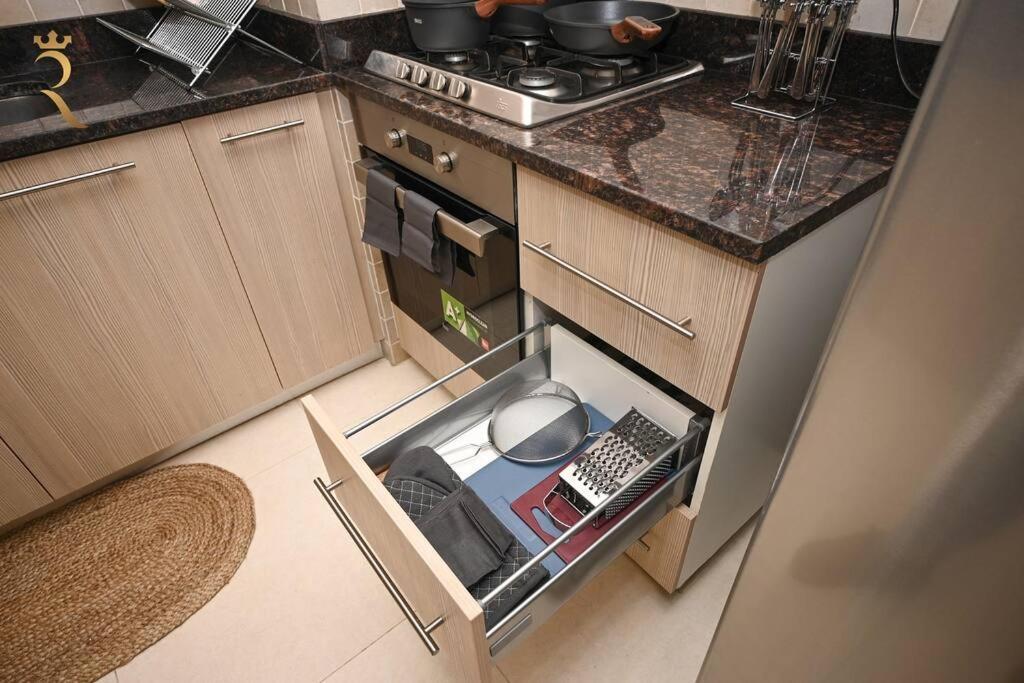 Yas Natura Bliss 1Br Apartment Abu Dhabi Eksteriør billede